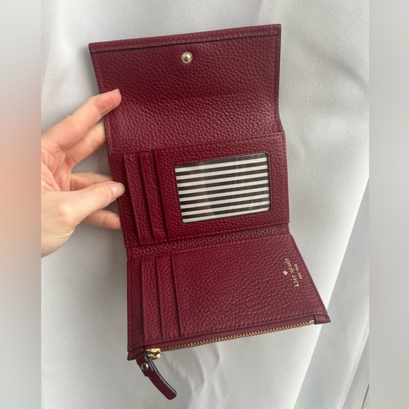 Kate Spade Jackson Street Meredith Wallet in Fig Jam Red - Picture 3 of 3